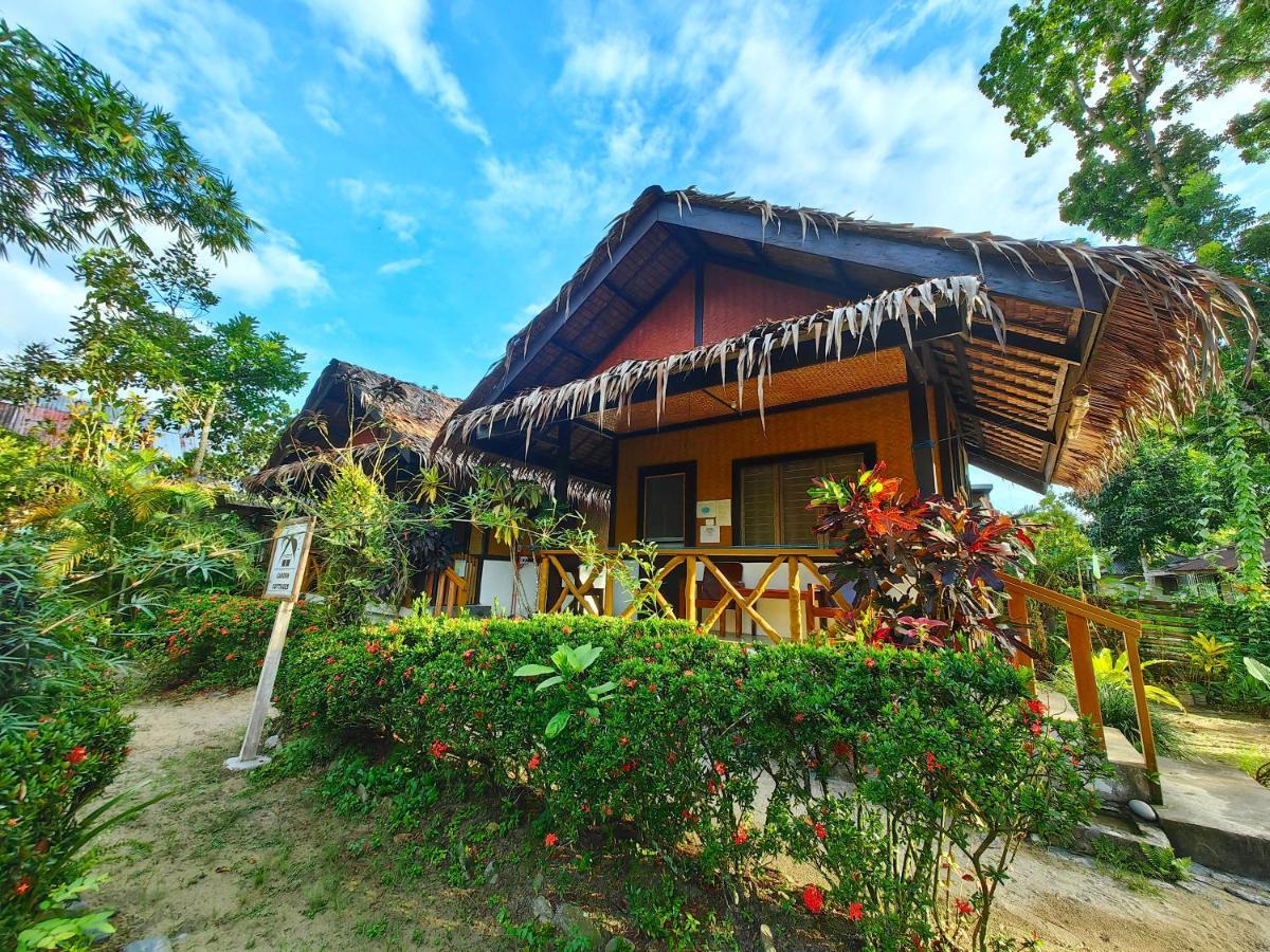 Besaga Beachfront B&B - Port Barton San Vicente  Eksteriør billede